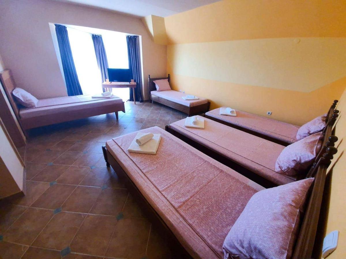 Rooms Cristian Ντέβα Εξωτερικό φωτογραφία